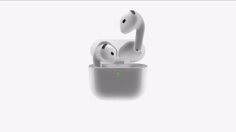 Démonter les AirPods 4 et oui, il reste impossible de les réparer 2 Démontage des AirPods 4 et effectivement, ils restent impossibles à réparer