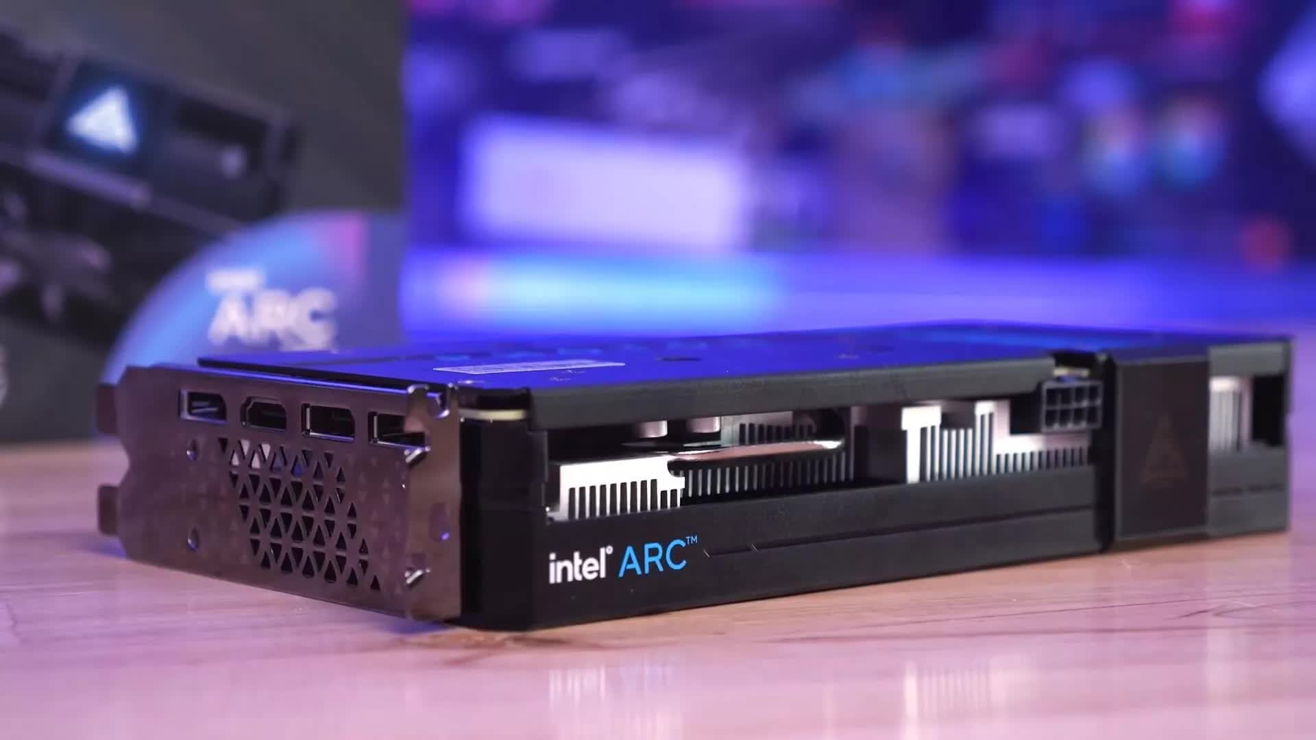 Intel et AMD pourraient tester des câbles d'alimentation 12V-2x6 pour de futurs GPU 3 Intel et AMD pourraient tester des cables dalimentation 12V 2x6 pour