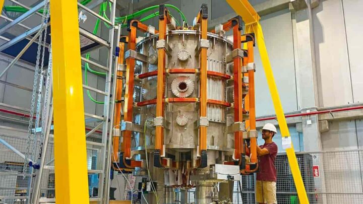 La France aura son propre réacteur de fusion nucléaire ! Projet SMART en phase de démarrage 2 Réacteur de fusion nucléaire - Projet SMART