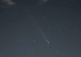 La cometa del secolo brilla in un video time lapse: le immagini dai cieli italiani