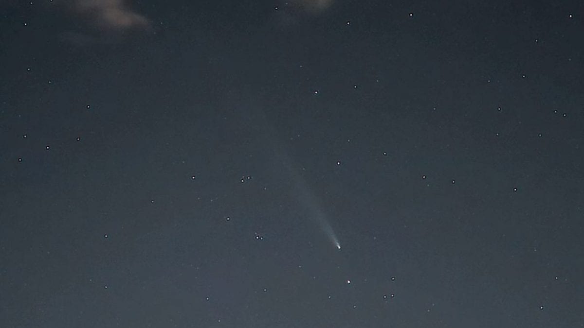 La comète du siècle brille dans une vidéo en timelapse : les images des ciels italiens 2 La "comète du siècle" C/2023 A3 (Tsuchinshan-ATLAS) dans le ciel des Castelli Romani. Crédit: Andrea Centini