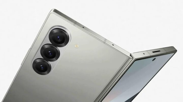Le Galaxy Z Fold SE de Samsung à près de 2000 euros s'est vendu en seulement 10 minutes ! 2 Samsung Galaxy Z Fold SE