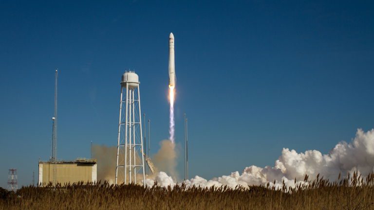 Les États-Unis se préparent à faire un saut incroyable dans la course spatiale : le moteur de propulsion nucléaire 2 Les États-Unis se préparent à faire un pas incroyable dans la course spatiale : le moteur de propulsion nucléaire