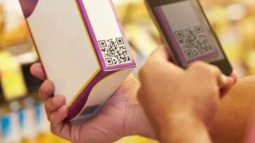 Les codes QR ont été inventés en 1994 pour suivre quoi 19 QR codes were invented back in 1994 for tracking what?
