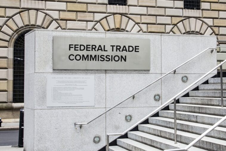 Les géants des services attaquent la nouvelle règle "Cliquez pour annuler" de la FTC 1 Big Cable and others file multiple lawsuits to block the FTC