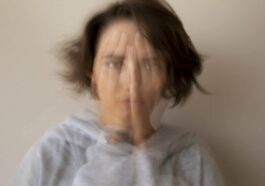 Les hormones peuvent influencer la santé mentale des femmes, l'experte : "Voici ce que nous savons" 46 Image