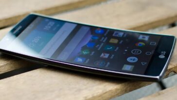 Les téléphones LG sont-ils prêts pour un retour ? Un nouveau brevet offre un rayon d'espoir 17 Are LG phones set for a comeback? New patent offers a glimmer of hope