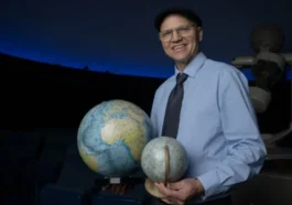 Nova teoria: a Lua não é o que se pensa