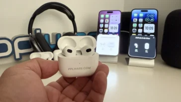 Nouvelles fonctionnalités et correction de bugs : faites le plein d'infos sur la dernière mise à jour des AirPods 21 Apple lança nova atualização de firmware para vários modelos dos AirPods