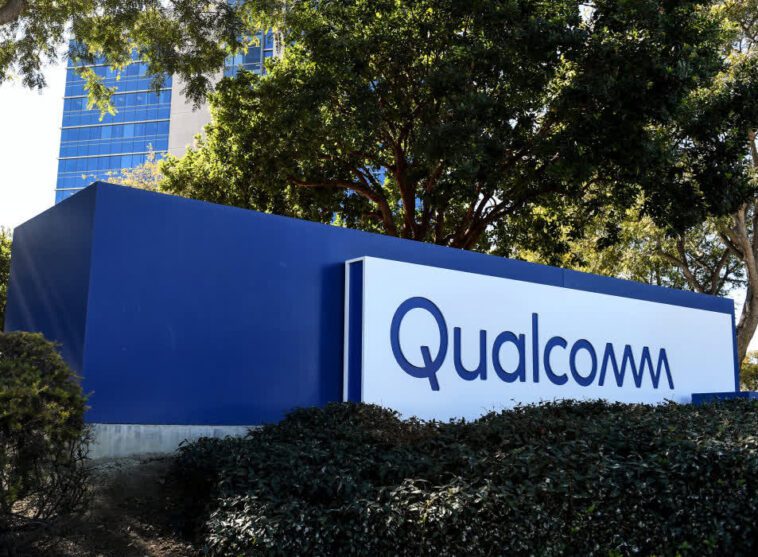 Qualcomm retarde sa décision d'acquisition d'Intel jusqu'après les élections américaines 1 Qualcomm delays Intel buyout decision until after US election