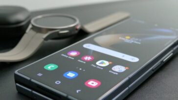Samsung confirme ne pas avoir de plan pour faire une version moins chère du Galaxy Z Fold 22 Image Samsung avec Android 14
