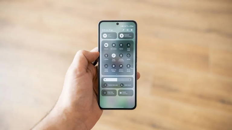 Samsung travaille sur une fonction d'IA avec laquelle il veut que tu oublies pour toujours l'application de "Réglages" de ton mobile 2 Samsung travaille sur une fonction d