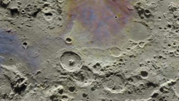 Un astrofotographe a capté la Lune avec un détail impressionnant. Découvrez les images ! 14 Superfície da Lua, pela lente do astrofotógrafo Darya Kawa Mirza