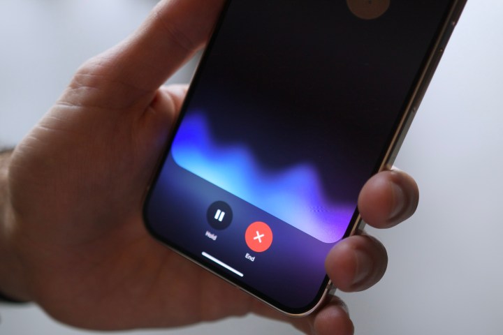 Voici les cinq plus grandes actualités de la semaine dans le domaine de l'IA 5 Une démonstration de Gemini Live sur un Google Pixel 9.
