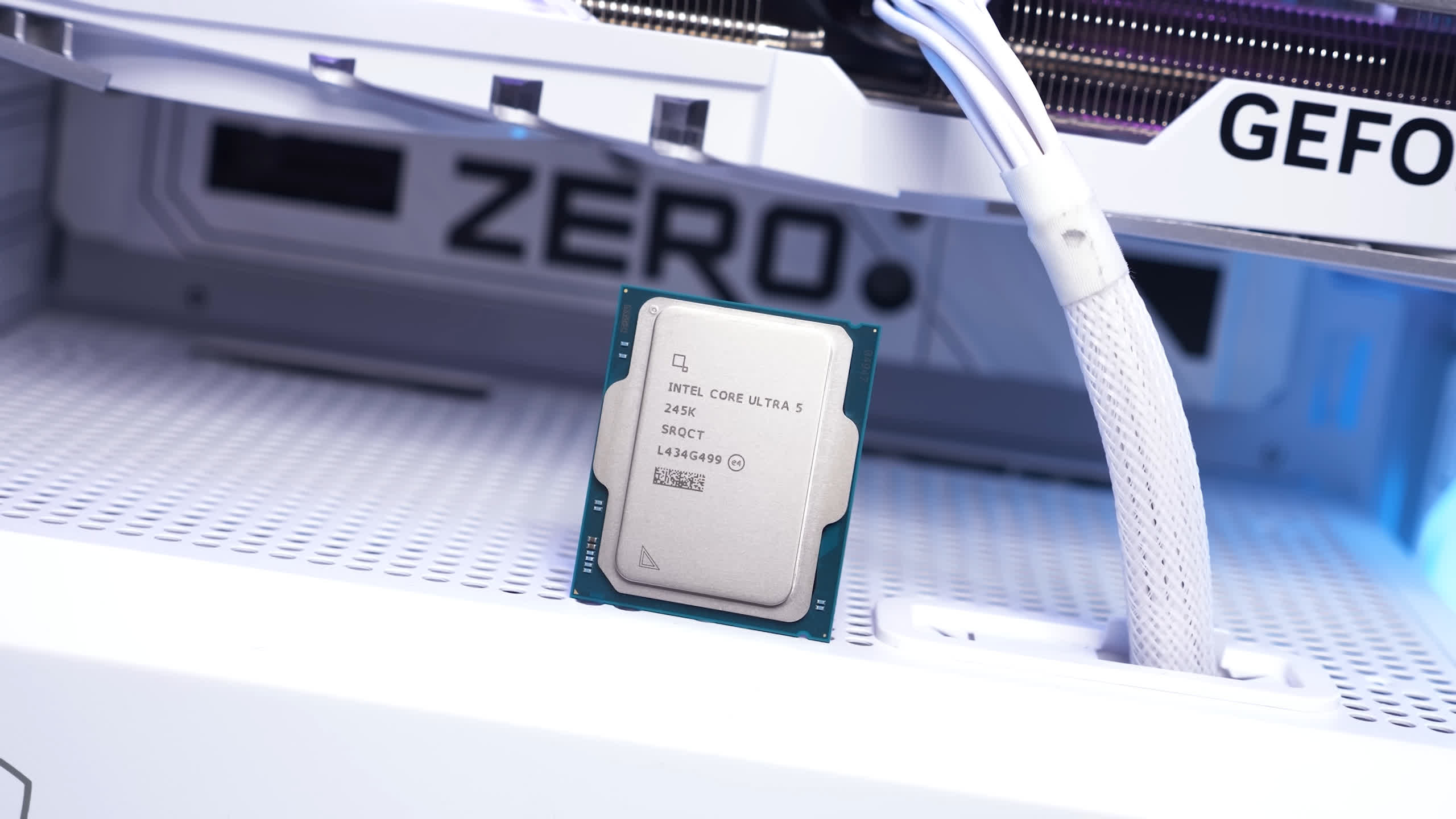 Critique de l'Intel Core Ultra 5 245K : Pourquoi est-il si lent pour le jeu ? 33 1730718008 64 Critique de lIntel Core Ultra 5 245K Pourquoi est il