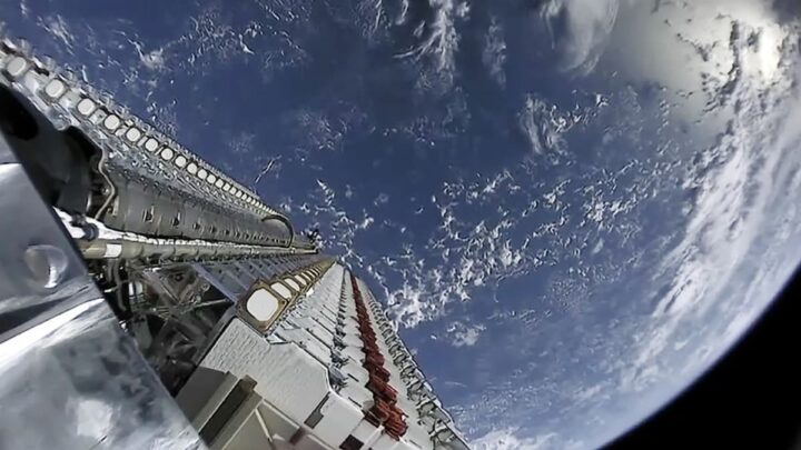 Avec l'augmentation des satellites en orbite basse, un problème préoccupant se profile… 5 1731095019 629 Marslink SpaceX devoile a la NASA une version revolutionnaire