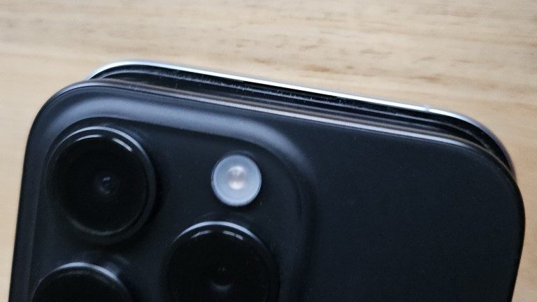 Apple iPhone 16 Pro contre iPhone 15 Pro : Le comparatif 25 iPhone 16 Pro vs iPhone 15 Pro Groesser