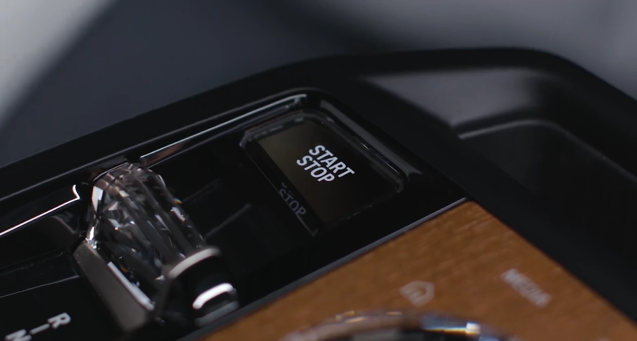Comment configurer et utiliser la clé numérique BMW sur Android 3 Bouton de démarrage/arrêt BMW