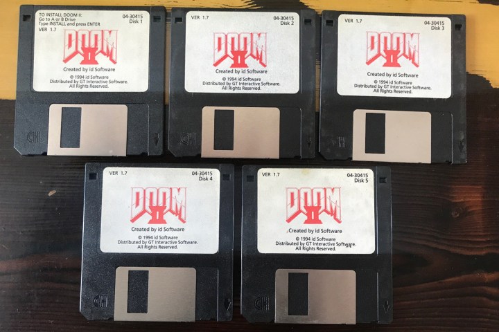 Les appareil les plus insolites qui peuvent faire tourner Doom 4 Disquettes pour Doom 2.