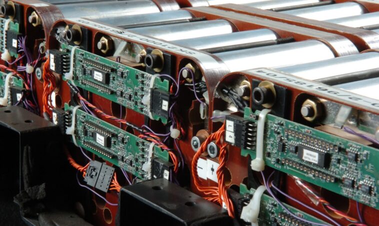 Des chercheurs présentent un système d'alerte intelligent pour prévenir les incendies de batteries lithium-ion 1 Des Chercheurs Présentent Un Système D'alerte Intelligent Pour Prévenir Les