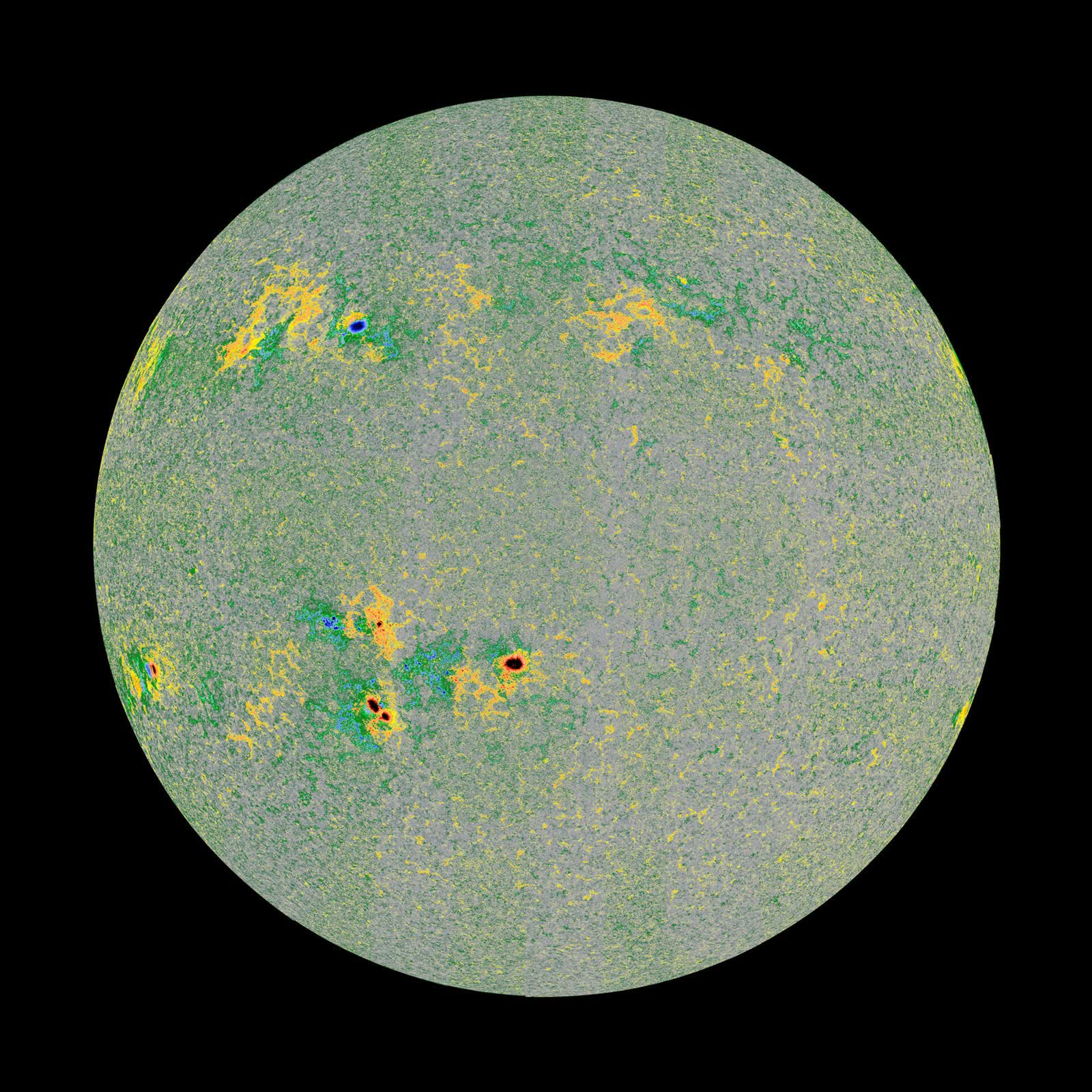 Solar Orbiter dévoile des images ultra-détaillées de la surface du Soleil 4 1732472980 490 Solar Orbiter devoile des images ultra detaillees de la surface du