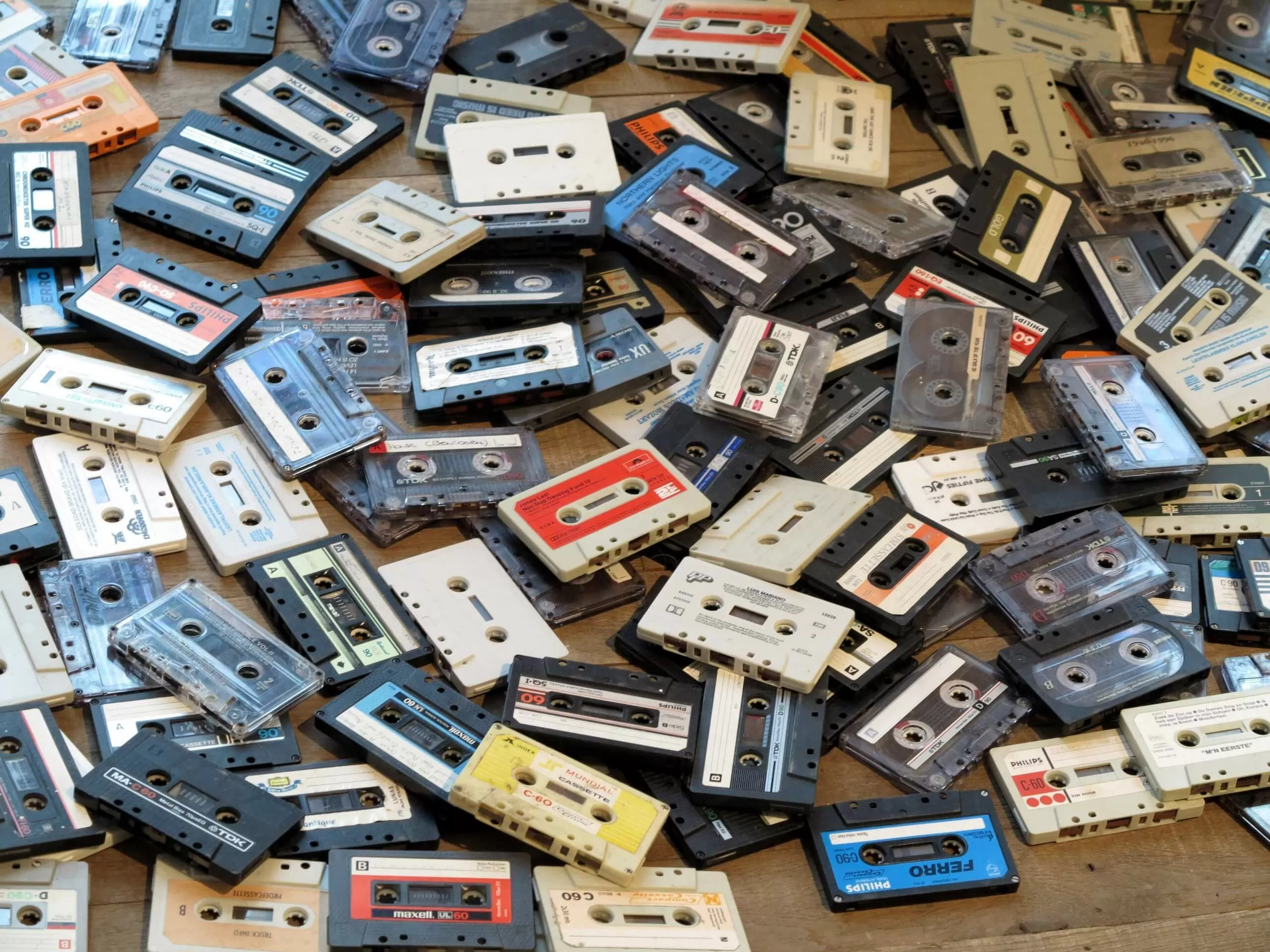 Combien de mètres de bande se cachent dans une cassette audio de 60 minutes ? 2 Combien de metres de bande se cachent dans une cassette