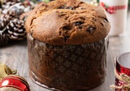 Comment a été créé le premier panettone à base de farine de grillons : une délicieuse association de chocolat et de grillons caramélisés 1 Image