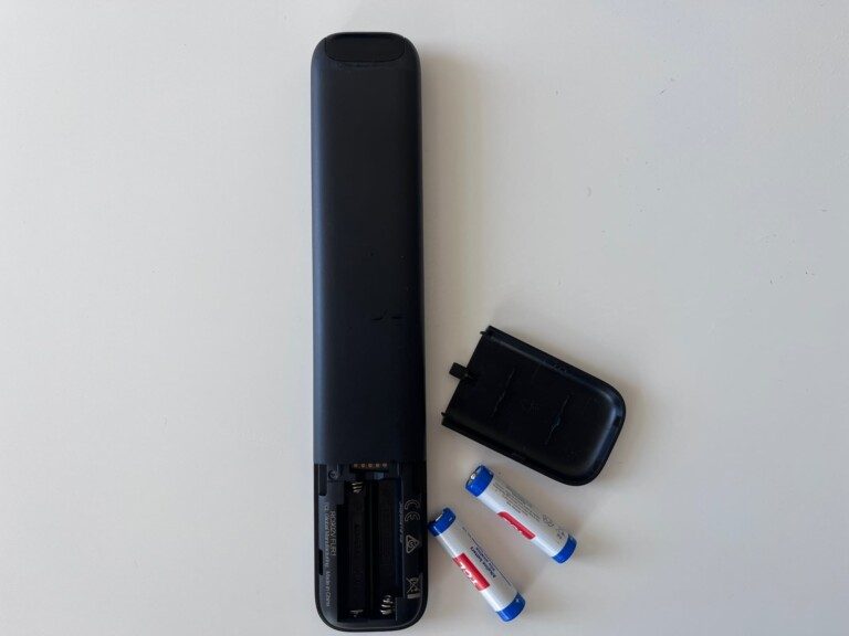 Comment bien nettoyer votre télécommande : Guide pratique 1 Fernbedienung Batteriefach