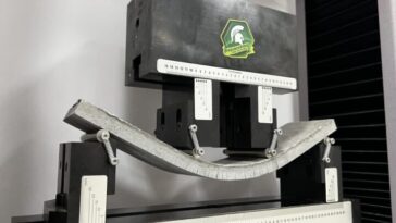 Des ingénieurs créent un béton flexible qui répare ses propres fissures 8 Béton flexible