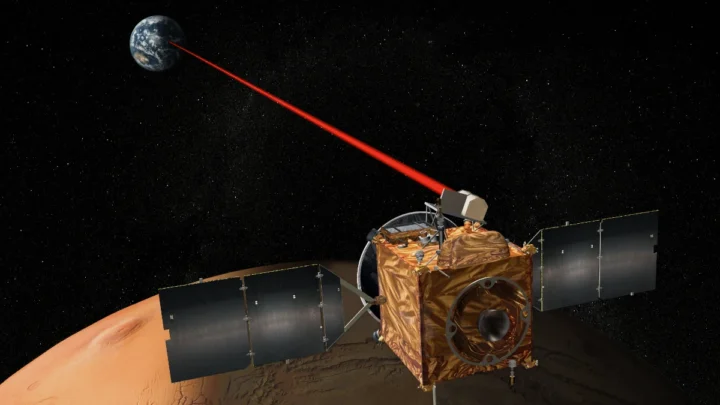 Des lasers alimentés par l'énergie solaire pourraient être la clé pour voyager vers Mars 3 Des lasers alimentes par lenergie solaire pourraient etre la cle.webp