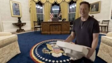 Elon Musk prêt à rejoindre la Maison Blanche : il l'annonce en revisitant un meme mythique ! 27 Image