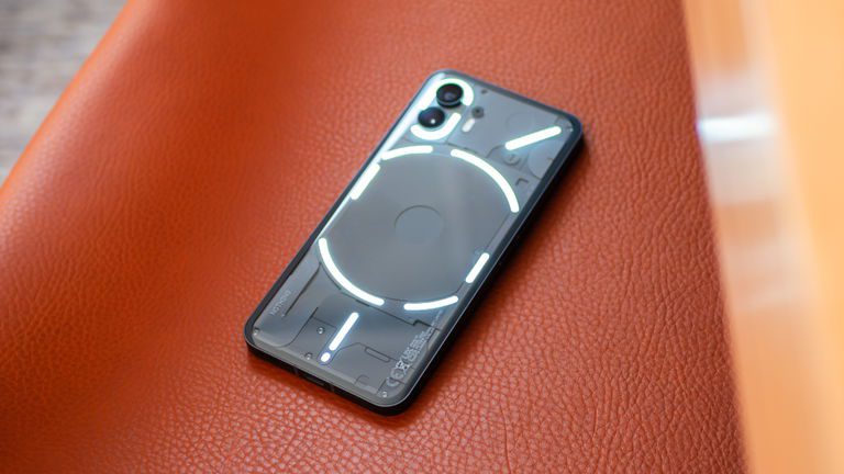 Le Nothing Phone (2) reçoit Android 15 avec la première version bêta de Nothing OS 3.0 2 Le Nothing Phone (2) reçoit Android 15 avec la première bêta de Nothing OS 3.0