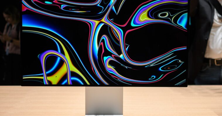 Le prochain écran Pro Display XDR d'Apple pourrait intégrer cette technologie de télévision haut de gamme 1 Le Prochain Pro Display Xdr Dapple Pourrait Integrer Cette Technologie.jpg