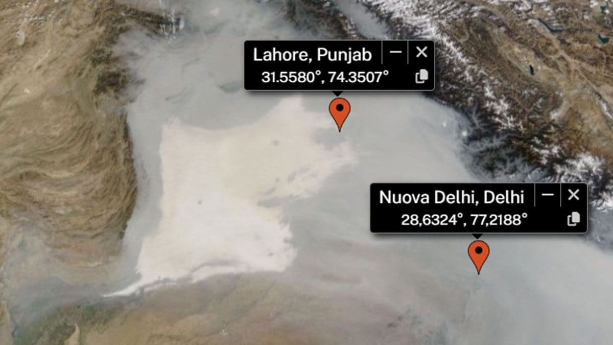 Le smog record du Pakistan vu de l'espace : une menace toxique qui s'étend jusqu'en Inde 2 Le smog du Pakistan s'étend vers l'est, jusqu'en Inde / Crédit : NASA WorldView