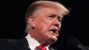 L'intelligence artificielle anticipe l'avenir des États-Unis dans 4 ans : les conséquences de Donald Trump 24 Immagine
