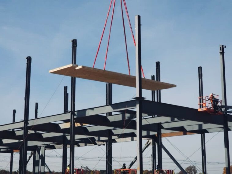 Microsoft teste des centres de données en bois pour réduire ses émissions de carbone 1 Microsoft tests wooden data centers in a bid to cut carbon emissions