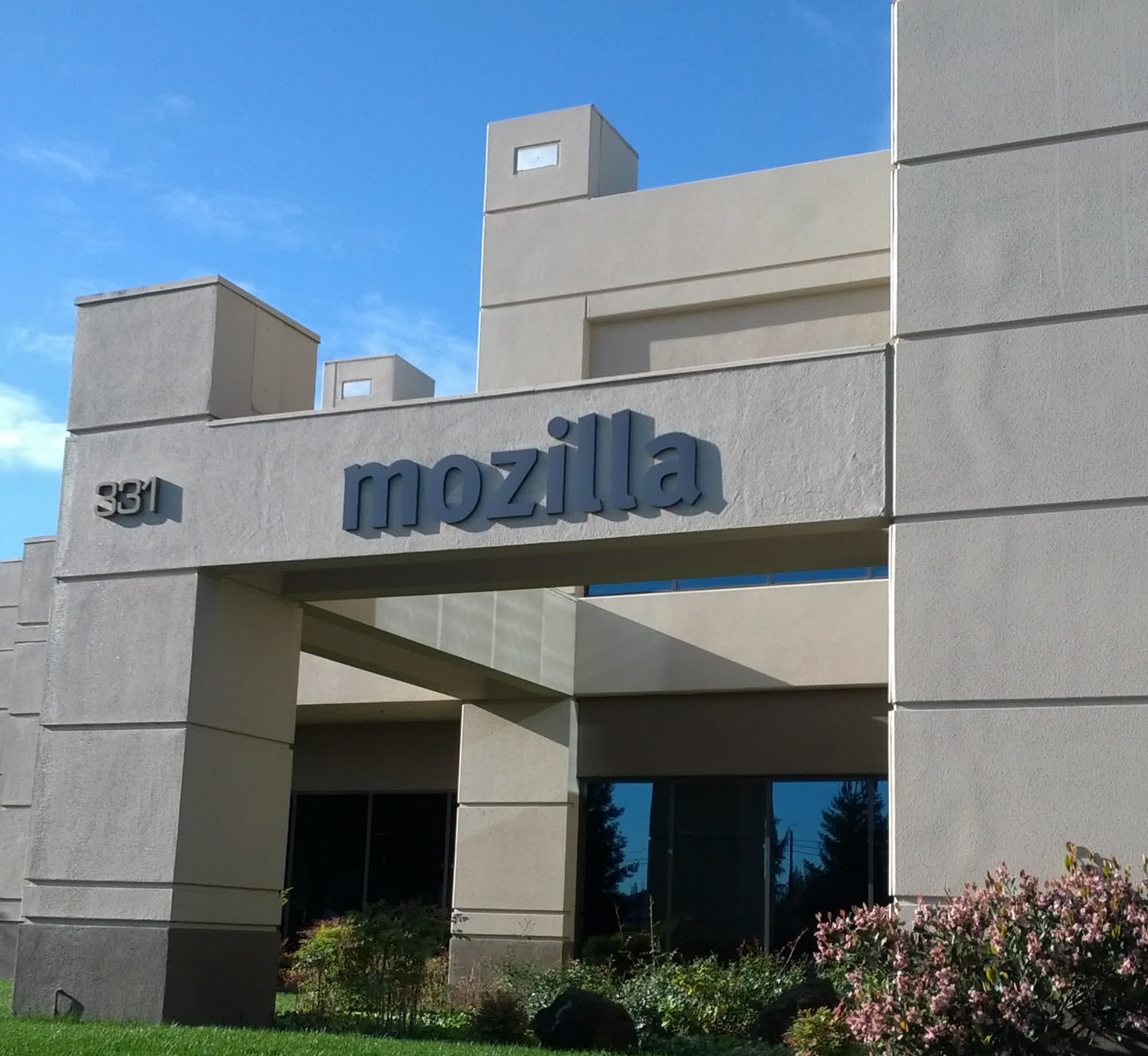 Mozilla licencie 30% de ses effectifs mais reste plus déterminé que jamais à atteindre ses objectifs ambitieux 2 Mozilla licencie 30 de ses effectifs mais reste plus determine