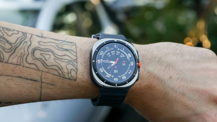Tu n'es pas devenu fou : certaines Samsung Galaxy Watch7 vibrent aléatoirement sans raison apparente 1 Ne vous inquiétez pas : certains Samsung Galaxy Watch7 vibrent de manière aléatoire sans raison apparente