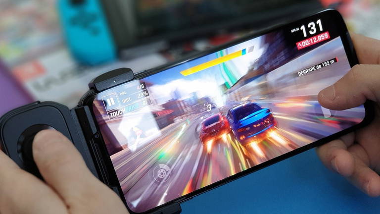 Voici les smartphones les plus puissants du marché actuellement, selon AnTuTu 2 Voici les mobiles les plus puissants du marché actuellement, selon AnTuTu