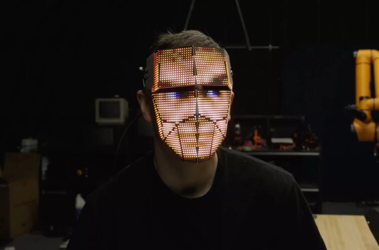 Devenez n'importe qui 2.0 : un masque révolutionnaire qui change de visage ! 1 Devenez N'importe Qui 2.0 : Un Masque Révolutionnaire Qui Change