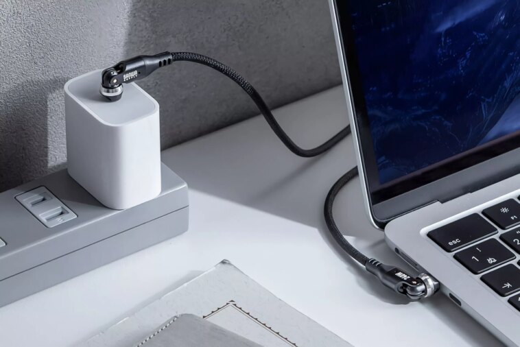 Nouveau câble USB omnidirectionnel 240W à 16€ : s'adapte à votre appareil, pas l'inverse ! 1 Nouveau Câble Usb Omnidirectionnel 240w à 16€ : S'adapte à