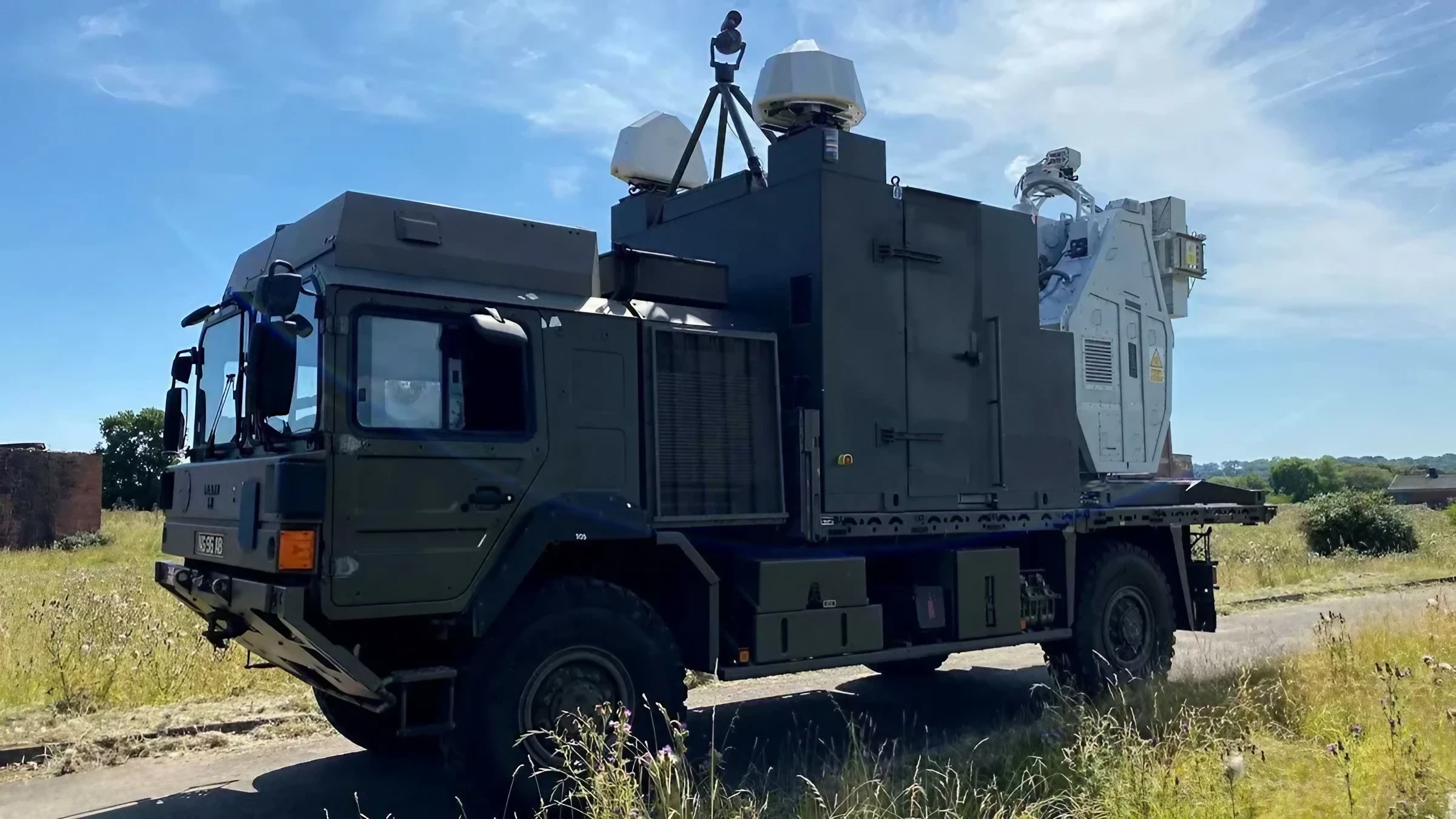 L'armée britannique teste des ondes radio pour faire tomber des drones – à 13 centimes l'unité 3 1735175326 861 Larmee britannique teste des ondes radio pour faire tomber des