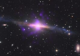 La NASA découvre un étrange trou noir "côté" dans une galaxie lointaine 30 La Nasa Découvre Un étrange Trou Noir "côté" Dans Une