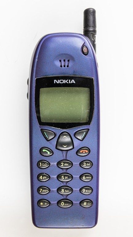 Spotify ramène Snake sur votre téléphone avec "Mangez cette Playlist" 3 Nokia 6110 blue