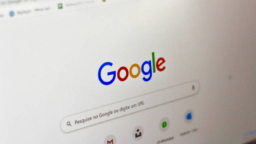 Google surpasse ChatGPT : il intègre un Mode IA à son moteur de recherche 19 Google se met à jour avec un mode IA pour son moteur de recherche