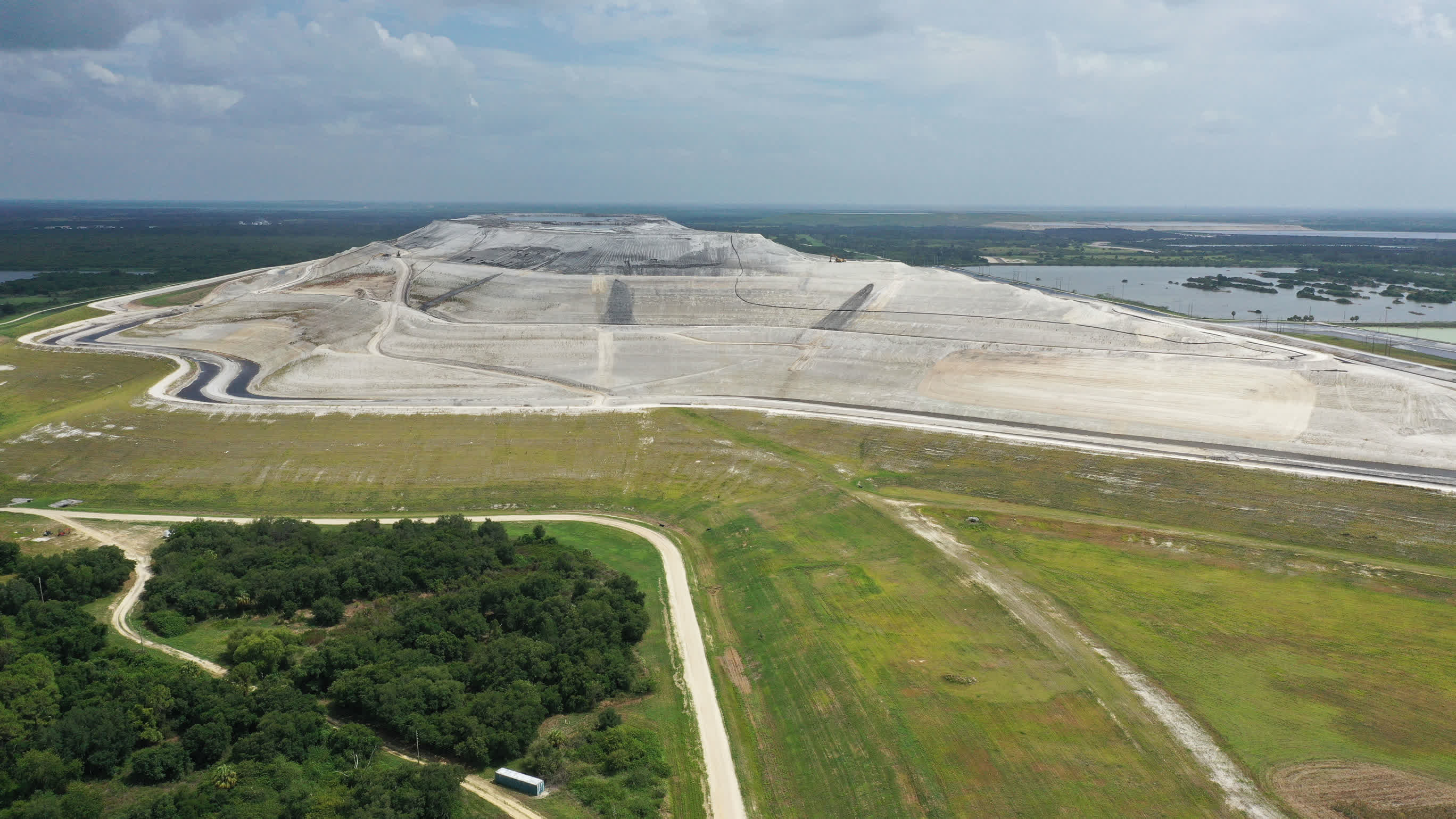 L'EPA approuve un projet de route en Floride utilisant un sous-produit radioactif 2 LEPA approuve un projet de route en Floride utilisant un