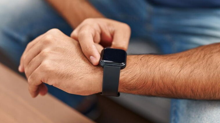 La sangle de ta smartwatch pourrait intoxiquer ton corps 1 Le bracelet de votre montre intelligente pourrait intoxiquer votre corps