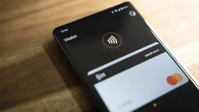 L'application de votre banque pourrait cesser de fonctionner si votre mobile Android ne reçoit pas les mises à jour de sécurité 1 L'application de votre banque pourrait cesser de fonctionner si votre mobile Android ne reçoit pas de mises à jour de sécurité