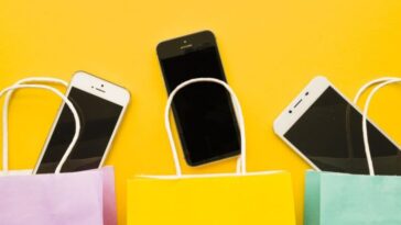 Le Noël offrira une nouvelle vie à des millions de smartphones, mais tant d'autres dorment dans les tiroirs 30 Le Noël offrira une nouvelle vie à des millions de smartphones, mais tant d'autres dorment dans les tiroirs