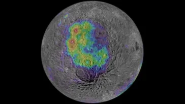 Le gigantesque cratère de la Lune est bien plus grand que tout ce que nous aurions pu imaginer 3 A cratera gigante da Lua é muito maior do que alguma vez imaginámos